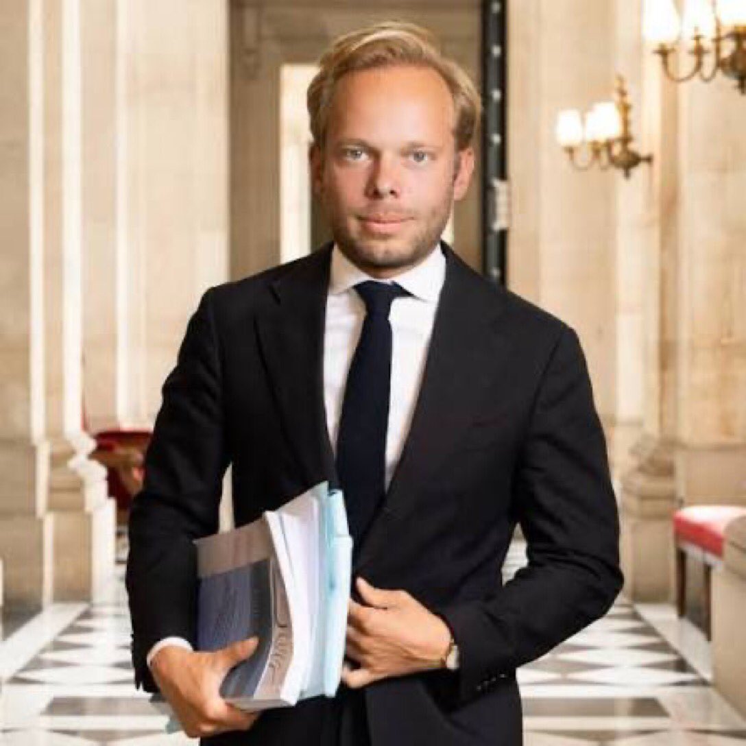 HPourpre26449's tweet image. #CharlesAlloncle #Alloncle #VincentHervouet #Hervouet
#CNews 

Êtes-vous d'accord pour attribuer :

César 2026 du meilleur homme politique : Charles Alloncle

César 2026 du meilleur journaliste : Vincent Hervouet