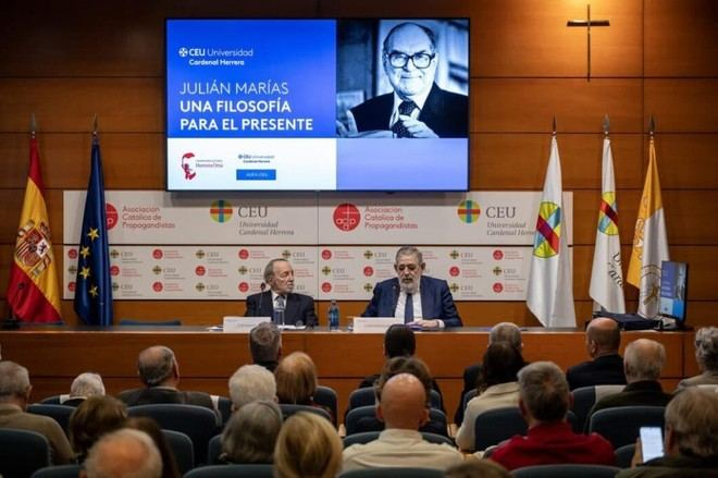 CyR_es's tweet photo. Jornada sobre el legado de Julián Marías en la Universidad CEU Cardenal Herrera https://t.co/guhQKPeUJP https://t.co/3RLm87L12g