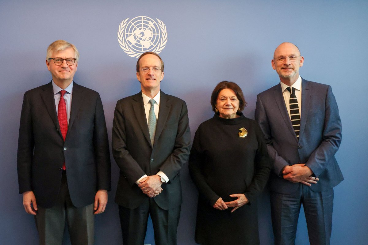 Charles Fries tweet media