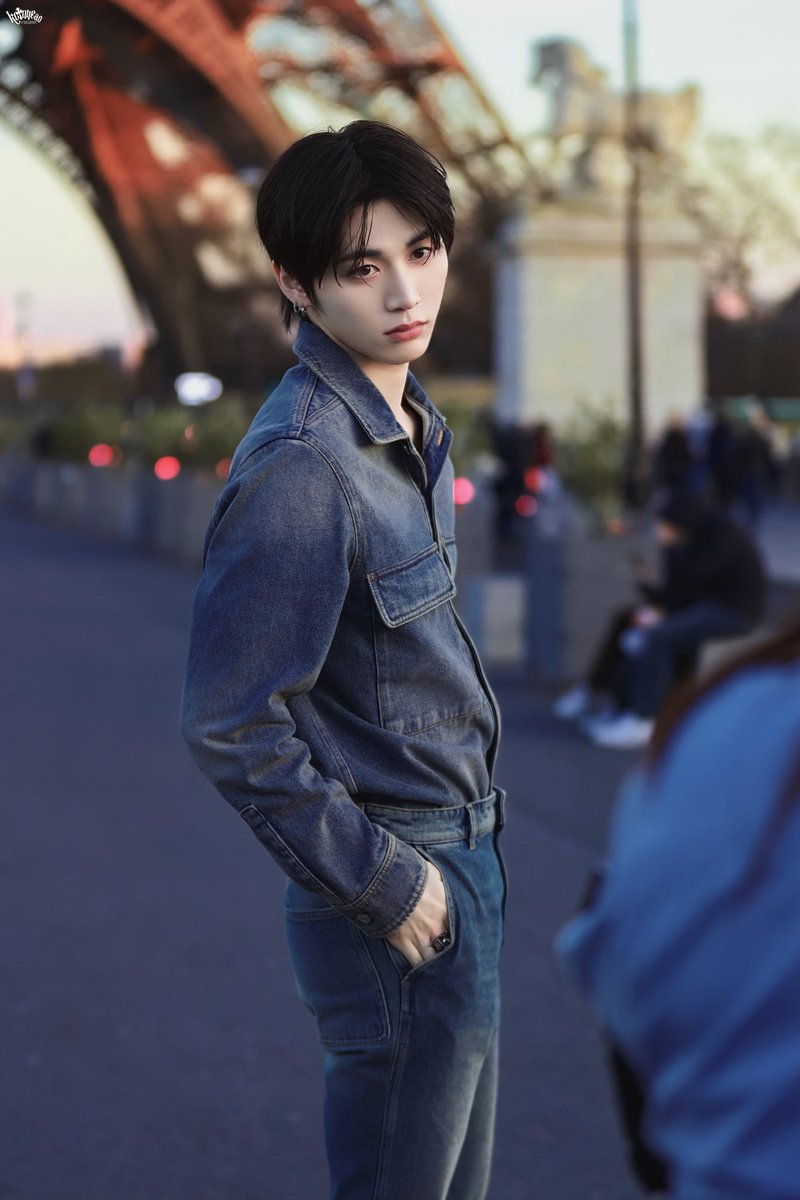 𝔨𝔬♱𝔫 tweet media