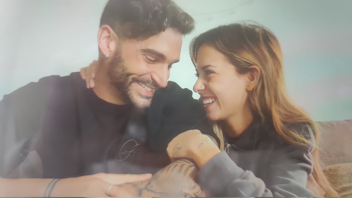 Belenobra74's tweet photo. #ViolediMTMAD52. Son un amor 💜💙 https://t.co/LBjxrbdzMD