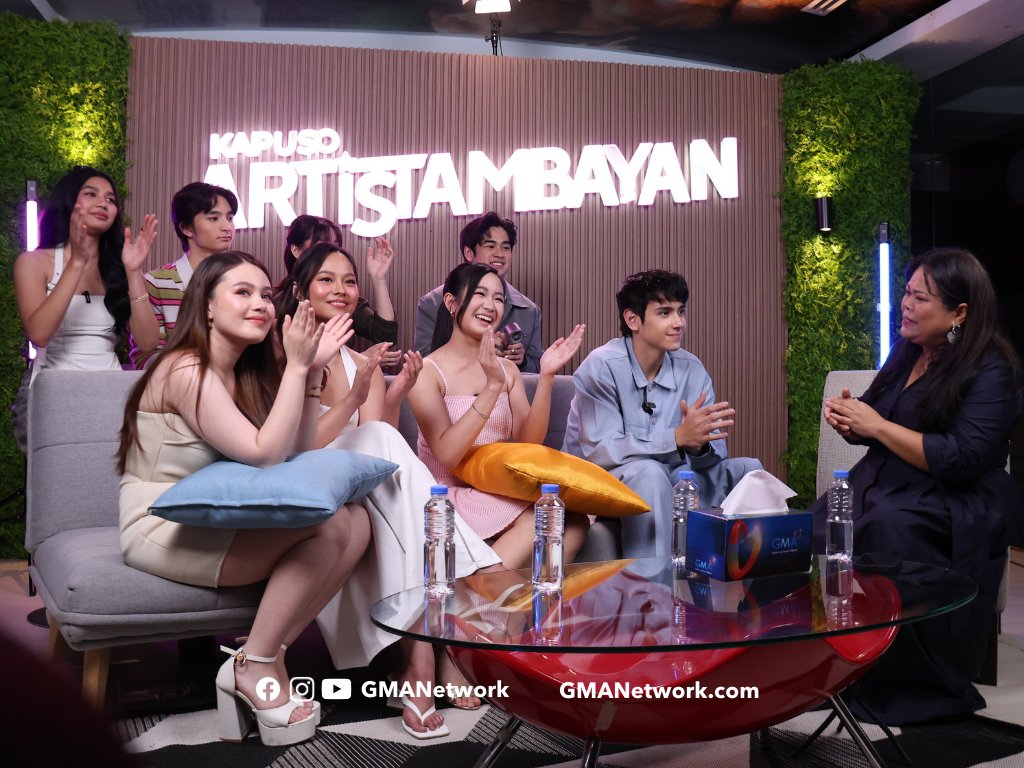 gmanetwork's tweet photo. KULITAN, KWENTUHAN AT GOOD VIBES KASAMA ANG ULTIMATE 8! 🥳

Panoorin ang full #KapusoArtisTambayan episode sa GMA Network Facebook at YouTube!

#GMAPBBCollab https://t.co/6bHZQM7pkX