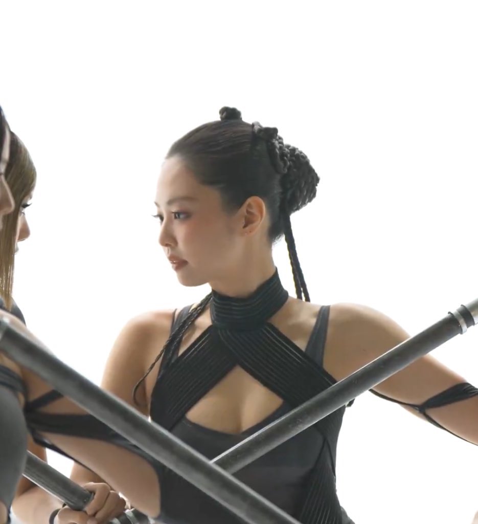 who are you                           i’m you but stronger