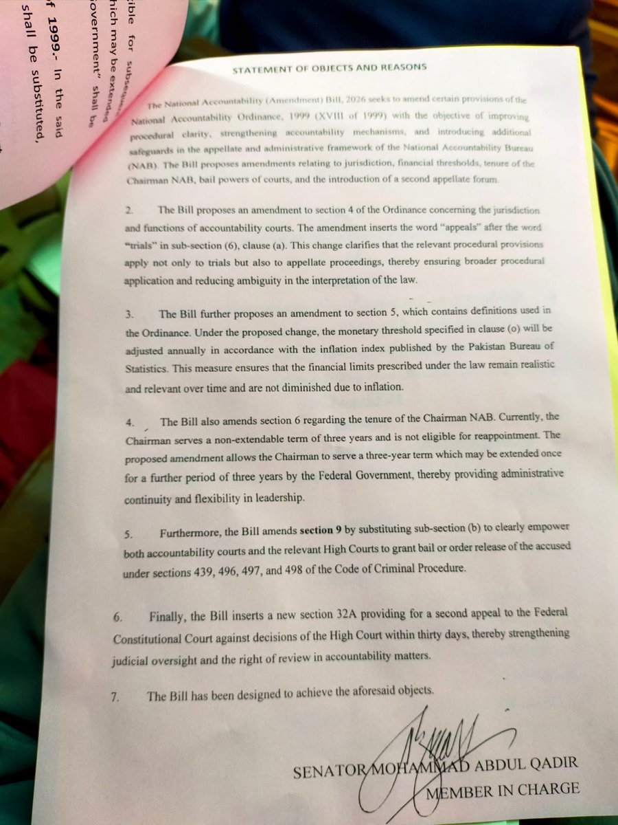 سینیٹ میں خاموش واردات: پرائیوٹ ممبر بل میں چیئرمین نیب کو جو چند دن بعد اپنی مدت پوری کرنے والے ہیں کو تین سال کی توسیع مل گئ۔ 
دوسرا عمران خان کی اسلام آباد ہائیکورٹ سے ضمانت کے بعد ان کا کیس اب سپریم کورٹ نہیں آئینی عدالت جائے گا۔