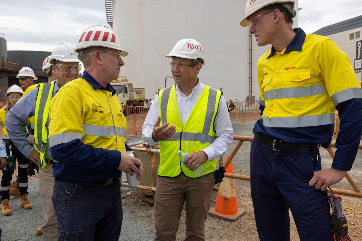 im_mining's tweet image. Rio Tinto and the Western Australian Government have entered into a 50:50 joint venture to complete both Stage 1 and Stage 2 of the Dampier Seawater Desalination Plant in a project expected to cost A$1.1bn | tinyurl.com/4cxp6c67 @RioTinto @WAGovernment #desalination #minewater