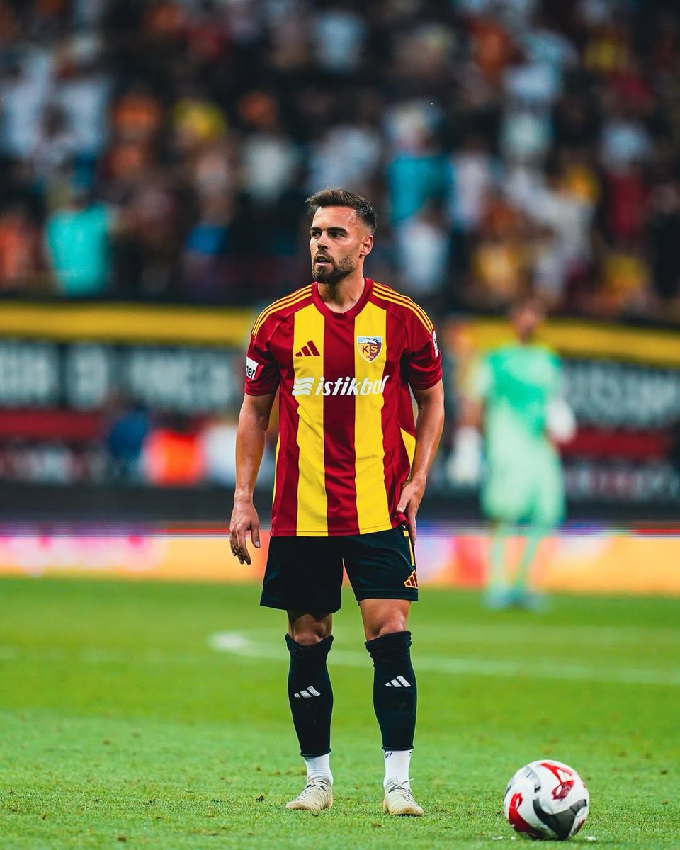 FutbolArena tweet media