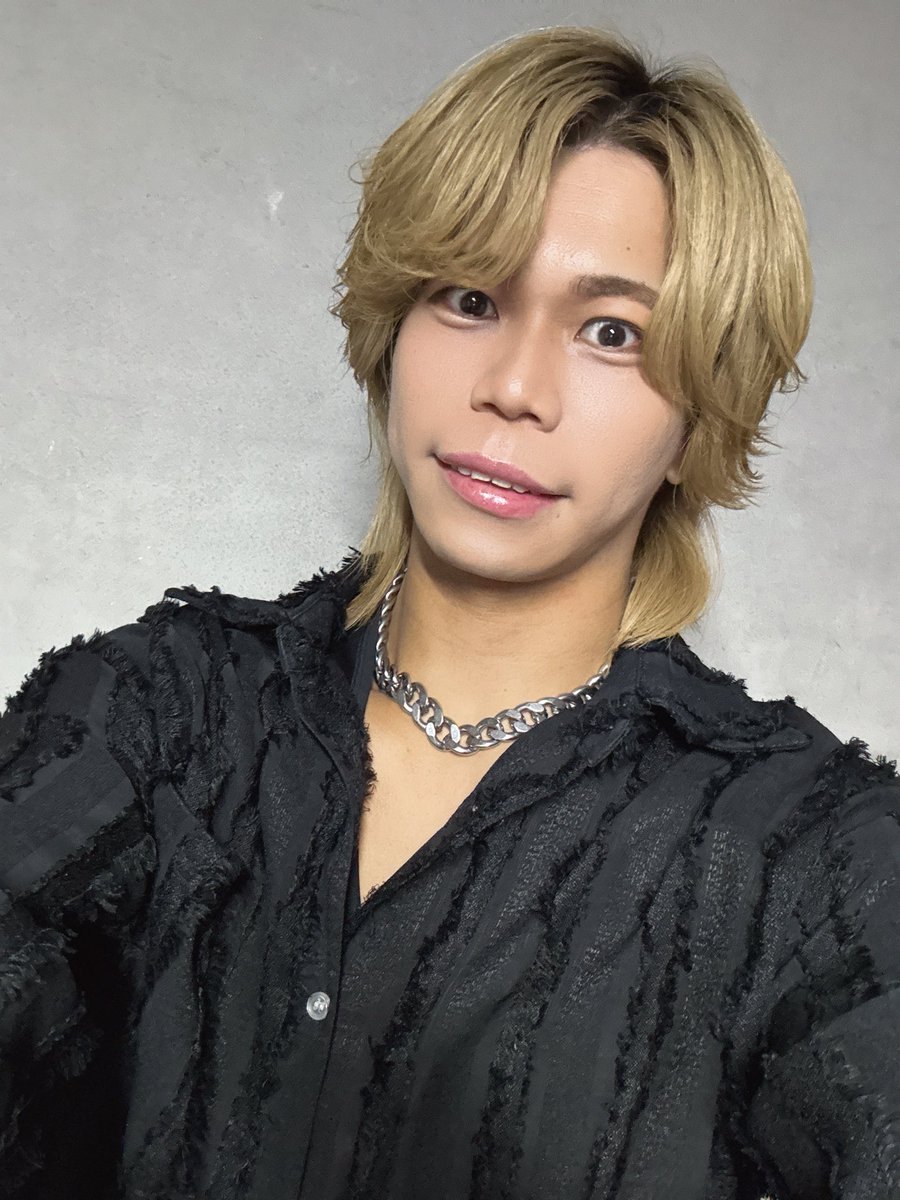 シュン (@shun0124flyn) / Posts / X