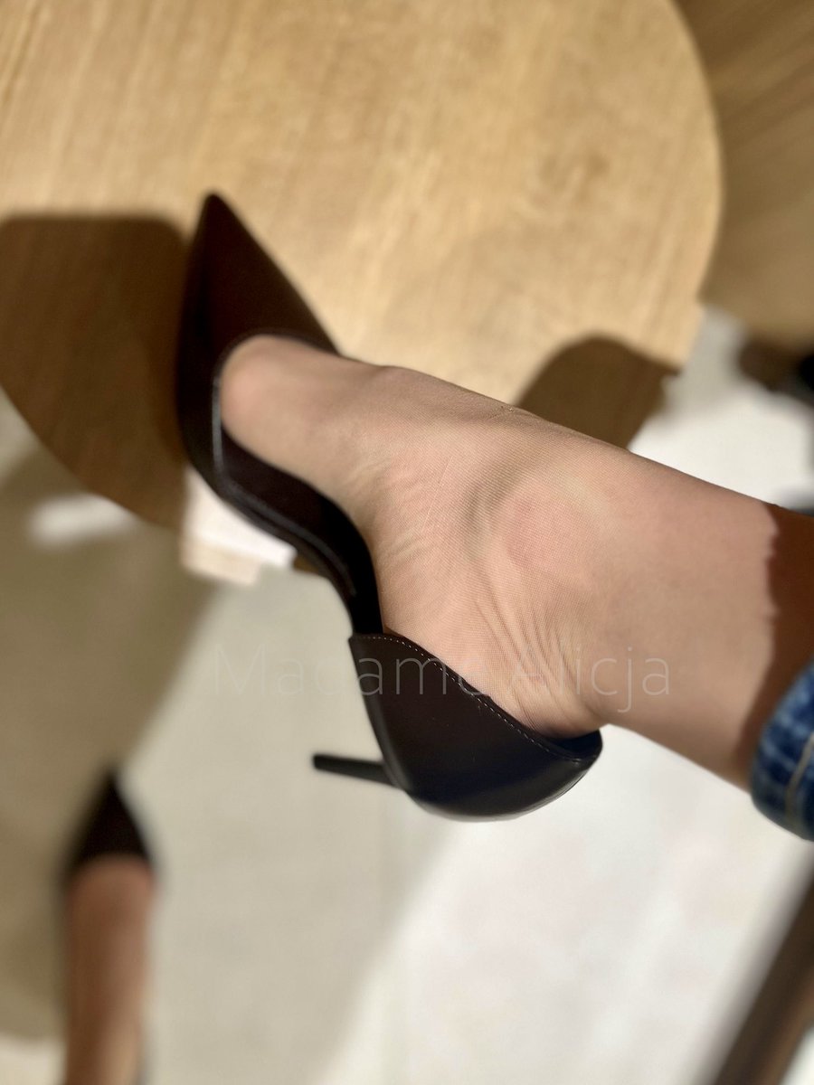 Madame Alicja tweet media