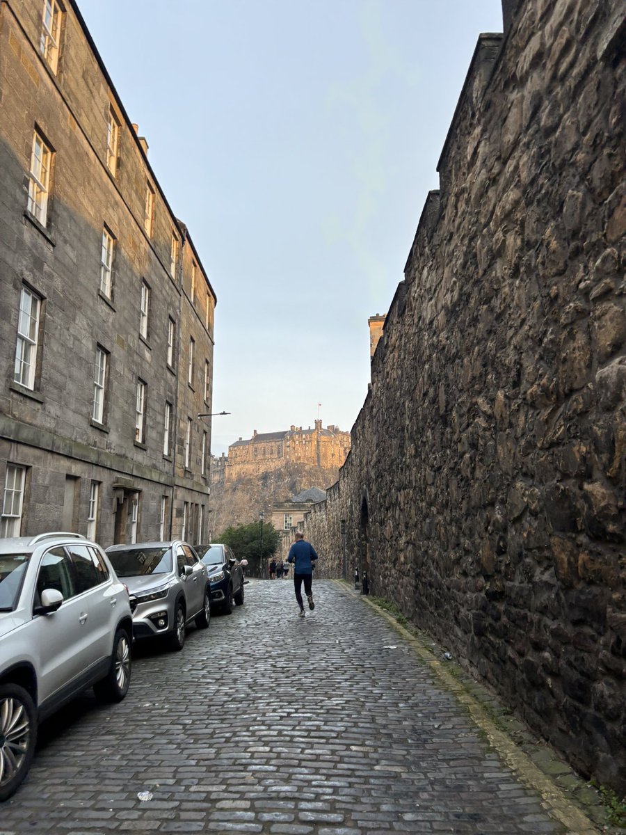 Jo Evans tweet media