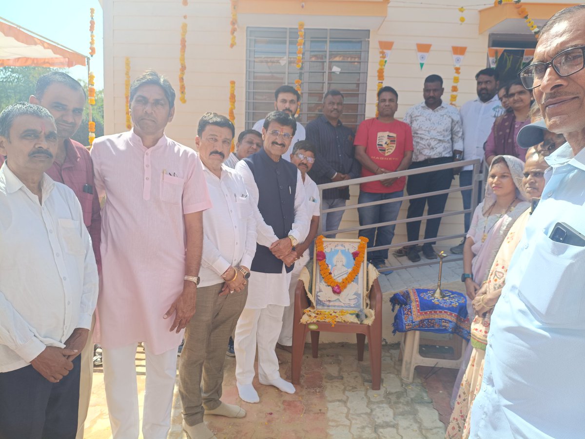 MlA સરદારસિંહ શામલભાઈ ચૌધરી સાહેબશ્રી નું આંબાપુરા માં ભવ્ય સ્વાગત તેમજ આંગણવાડી કેન્દ્રના ઉદઘાટન કાર્યક્રમમાં સ્વાગત કરવામાં આવ્યું.
<a href="/Annapurna4BJP/">Annpurna Devi</a>          
<a href="/MinistryWCD/">Ministry of WCD</a>                                                         
<a href="/CMOGuj/">CMO Gujarat</a>
<a href="/manisha_vakil/">Dr. Manisha Vakil</a>    
<a href="/RanjitIAS/">Dr. Ranjit Kumar Singh, IAS</a>