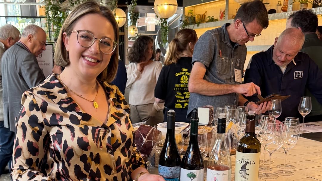 The_Buyer tweet media