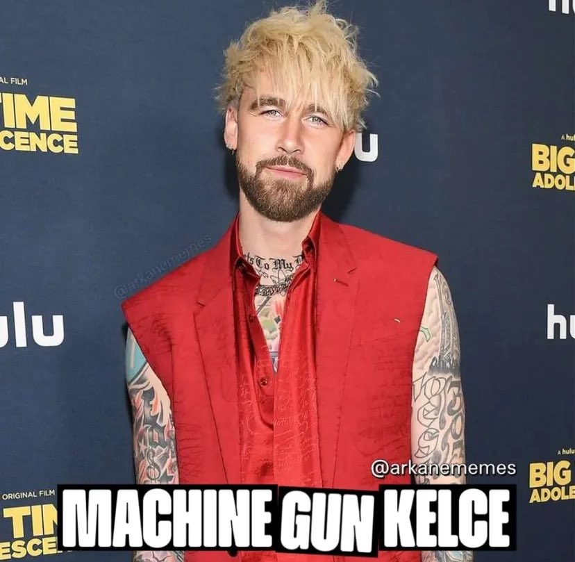 RøwanXX tweet media