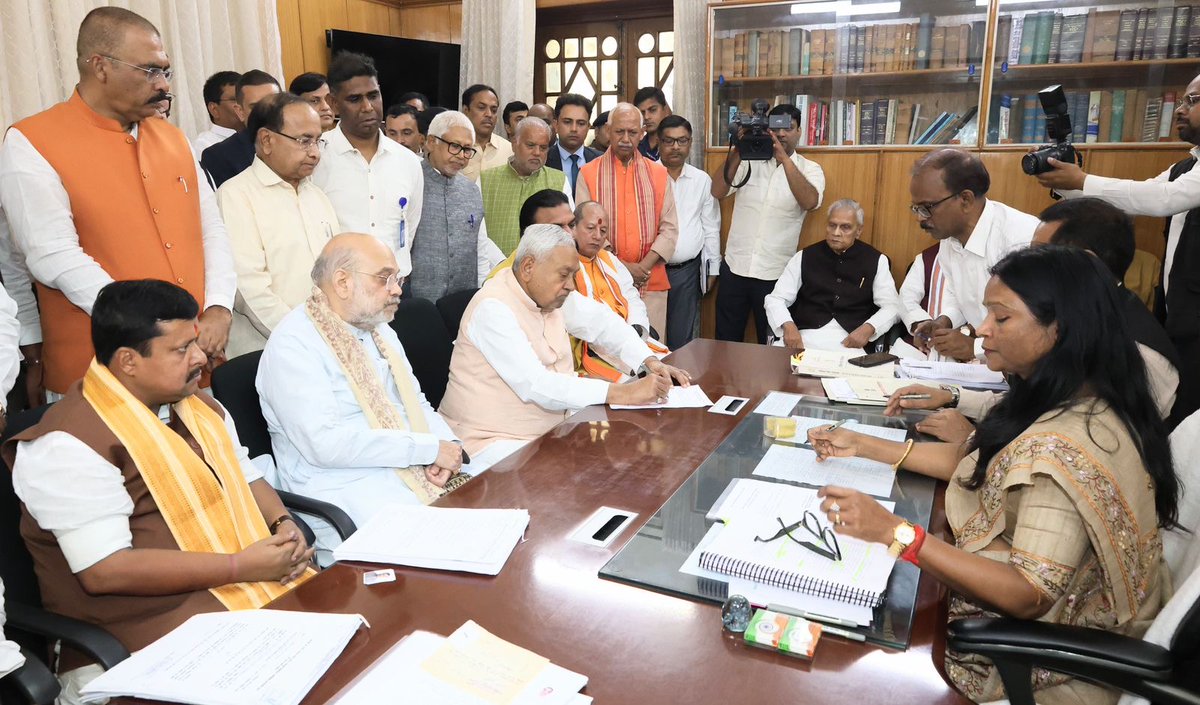 Nitish Kumar tweet media