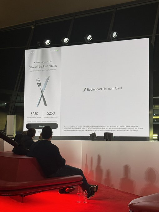 גלילאו tweet media