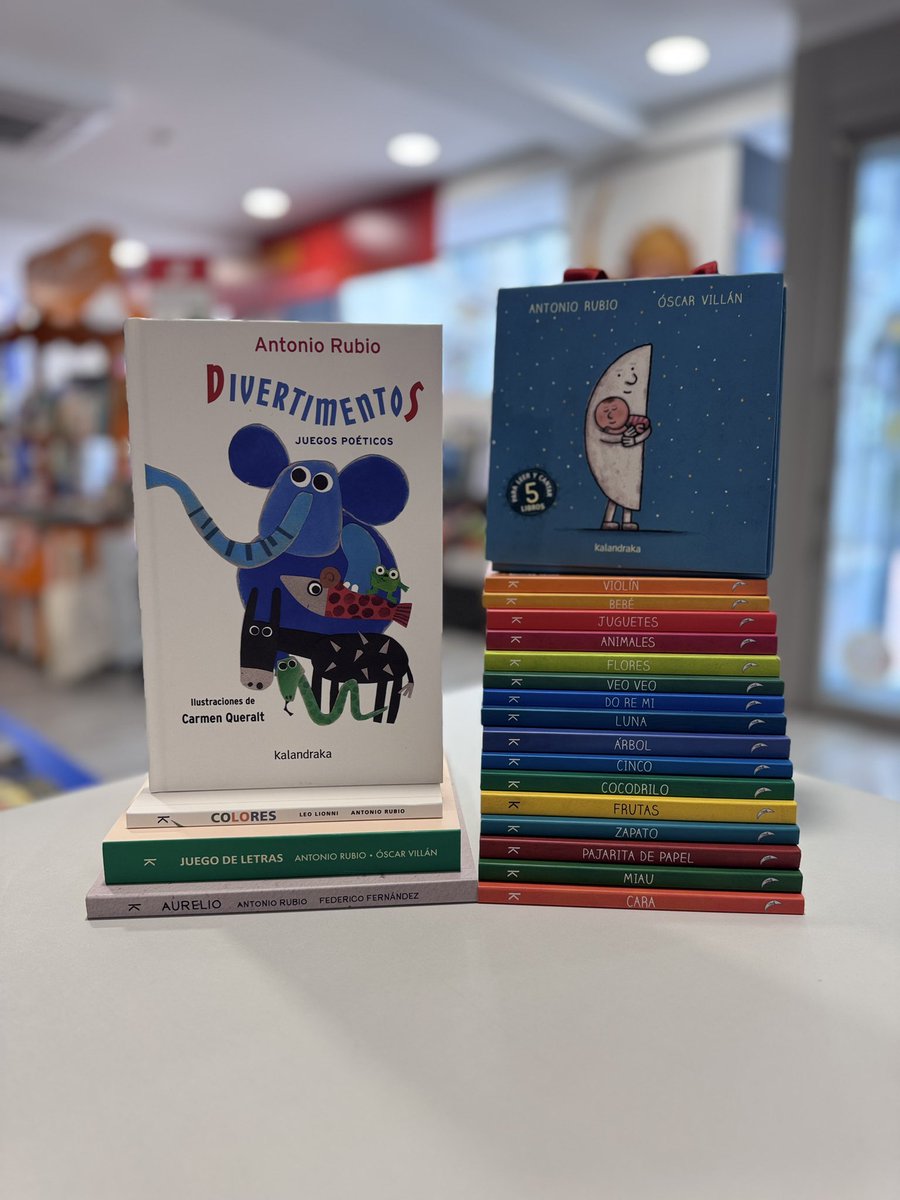 Librerías Oletvm tweet media