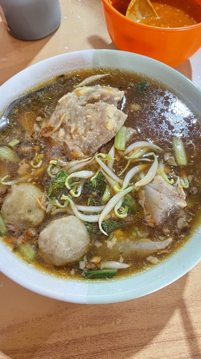 ʕᵔﻌᵔʔ tweet media