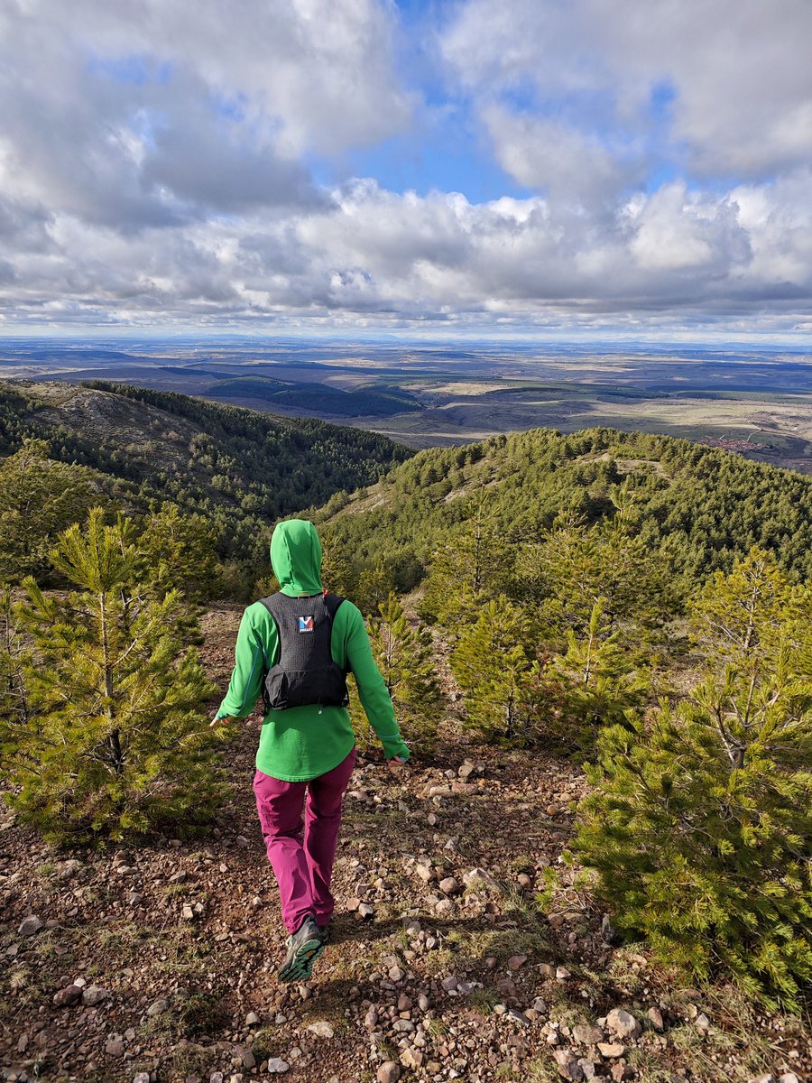 Al Filo Infrüngible tweet media