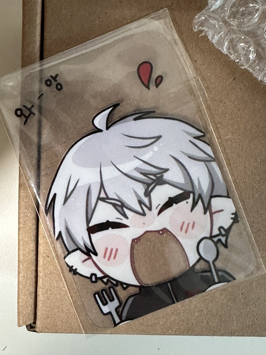 ymdtbb's tweet photo. [WTS] Kuzuha 2022 Birthday Goods

Acryl stand opened &amp; briefly displayed, others unopened.
Includes:
Luxury cheki + custom top loader
Manekineko collab acrylic standfanmade postcard &amp; photocard
OK with splitting / price negotiable
Birthday voice can be sent via email
#Nijisanji https://t.co/Vf61D56Q5h