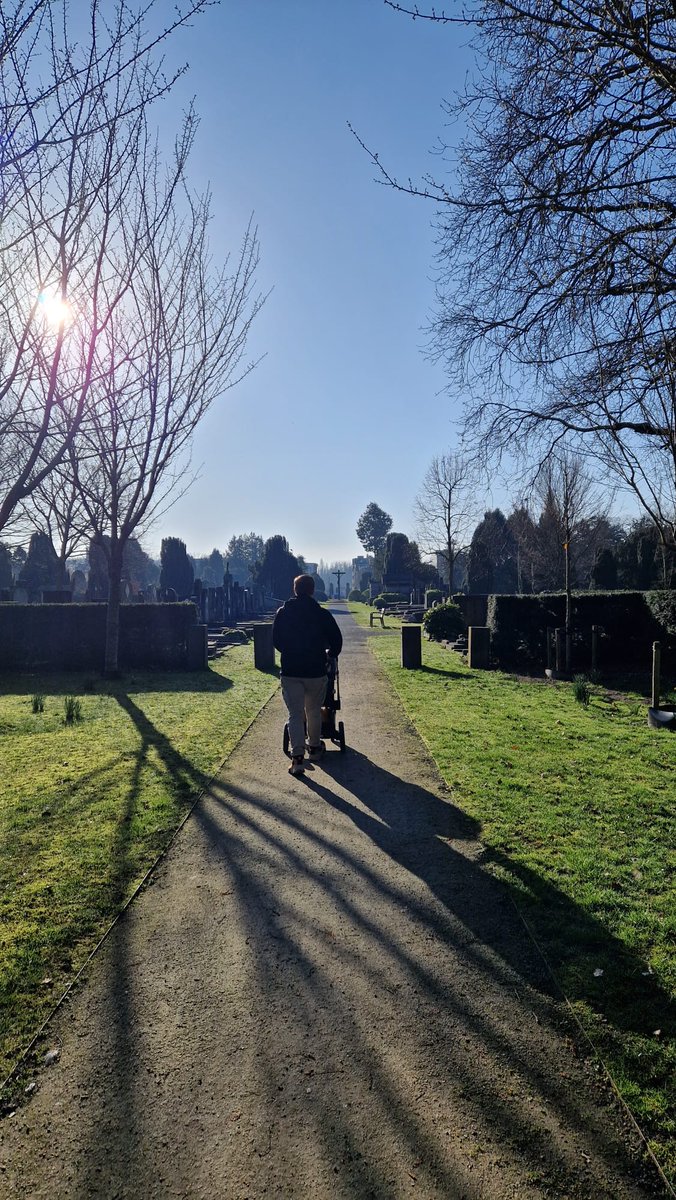 rustbowtv's tweet photo. #vrtweer

Nannini Van Gestel, genietend van de zon met mijn vijf weken oude zoon, Merksem. 10u05 https://t.co/hUrh6AmruV