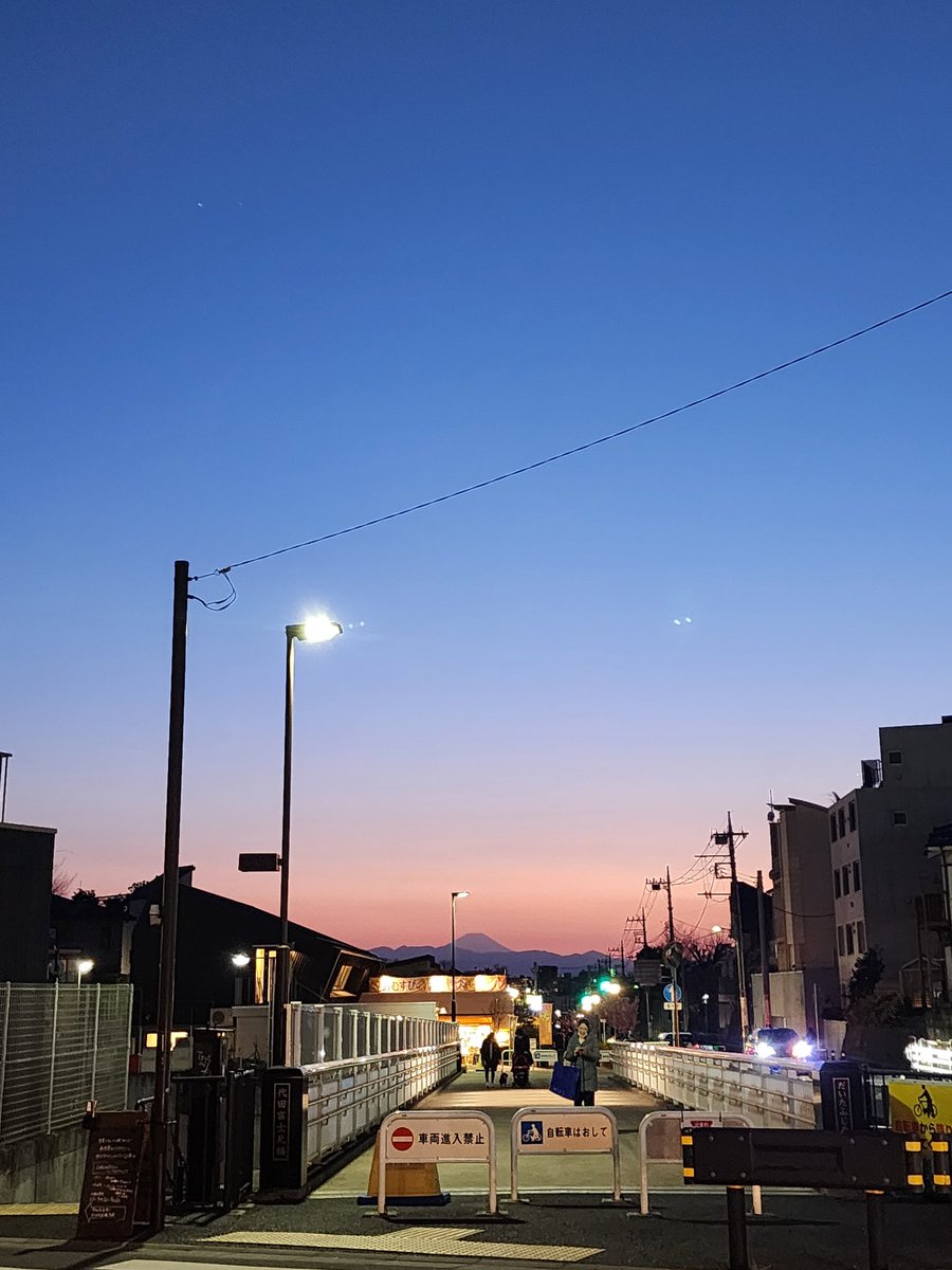 グラデきれいねー