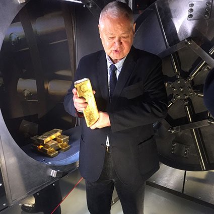 Wiecie już, czemu ten człowiek był tak atakowany, obrażany, wyśmiewany przez Tuska i hołotę którą sam Tusk wyhodował? A dlatego że jest mądrzejszy, bardziej kompetentny i zależy mu na Polsce. Właśnie to udowodnił po raz kolejny.