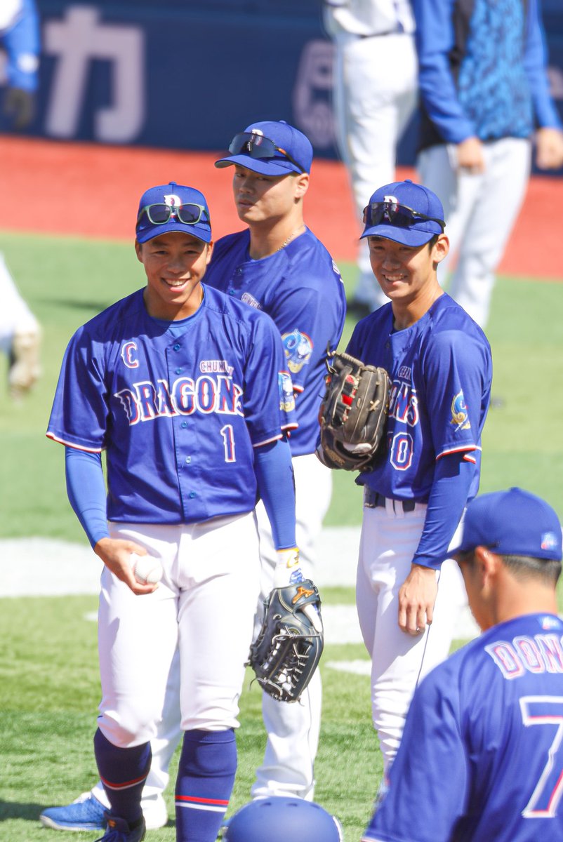 dra363yk's tweet photo. 今日も今日とて良き笑顔でした
いつまでも野球少年のまま https://t.co/M0saASAwgf