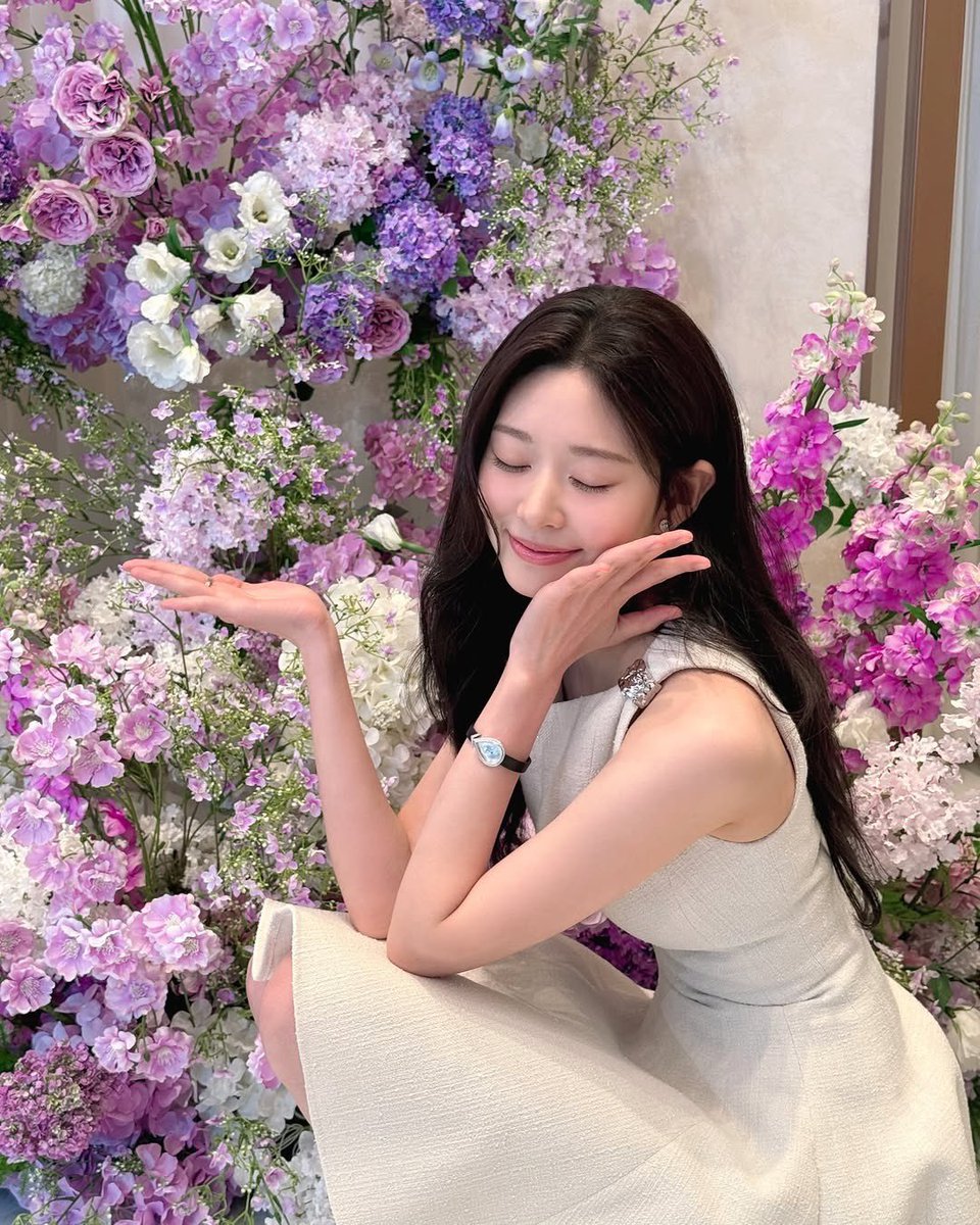 allaboutminju's tweet photo. Minju is so pretty 🥹🤍 https://t.co/1BqYYAjBqd