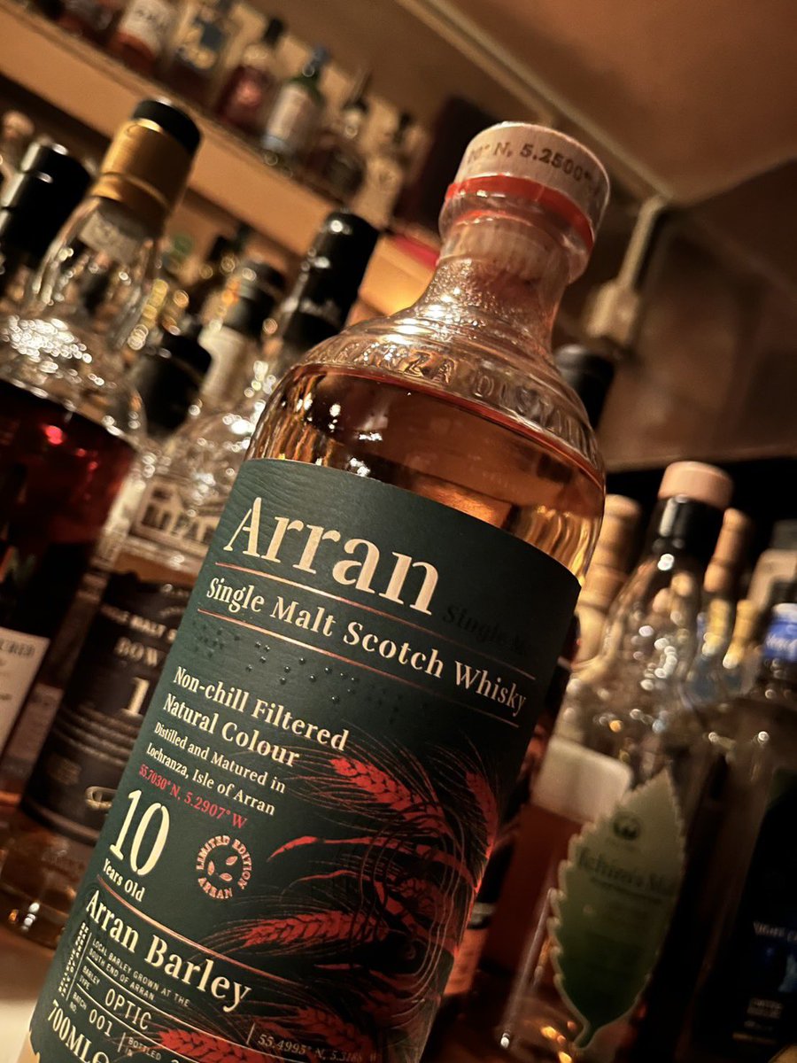 本日は、アラン バーレイ 10年 50%を新入荷致しました。 初となる今回