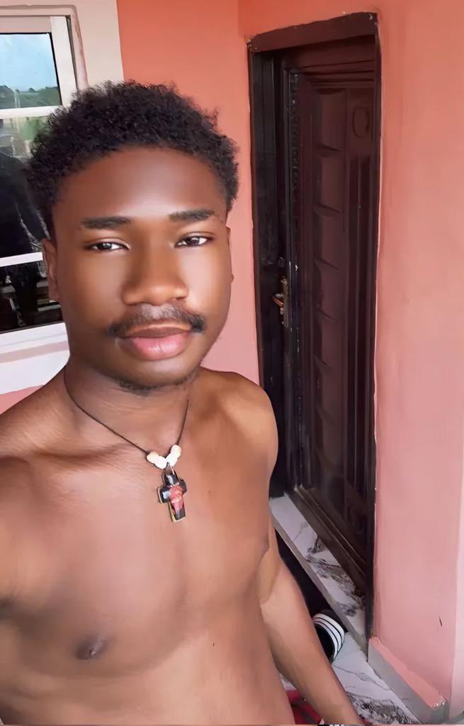 👑𝗞𝗶𝗻𝗴𝗷𝗼𝗻𝗮𝗵🌴🥥 tweet media