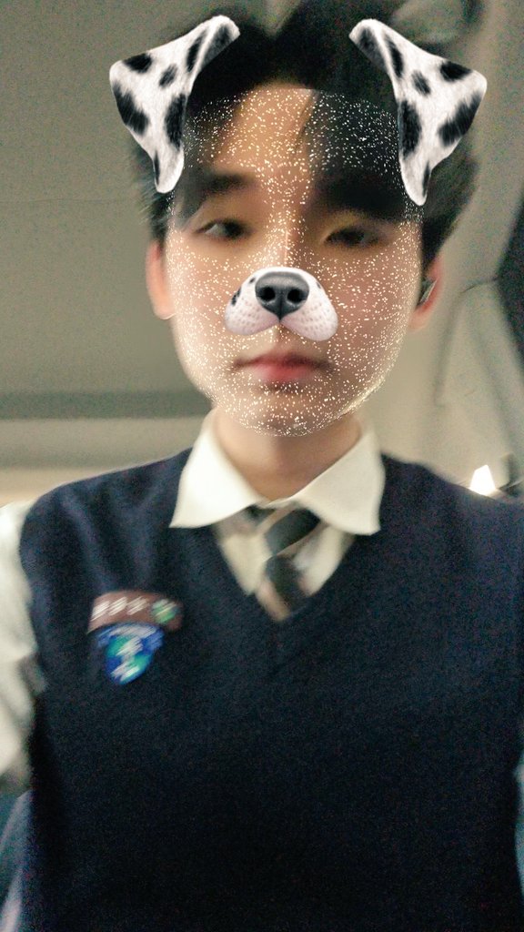 LUSION__chingae's tweet photo. #ㄱㅊㅅ #ㄱㅇ
아직 중딩같은데 벌써 고삼이네 https://t.co/DprV1iS4RP