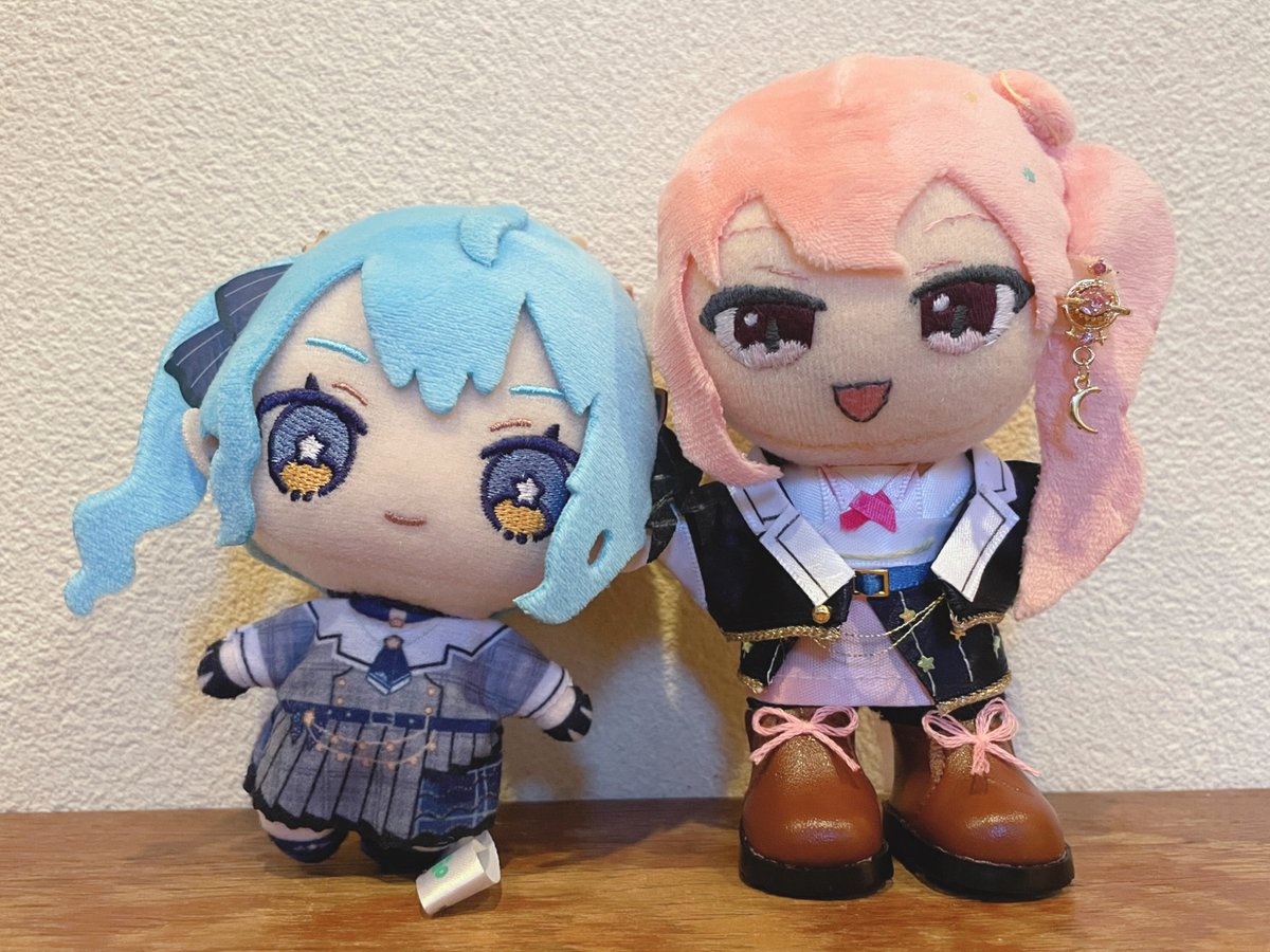 #星街すいせい 姉街さんのぬいぐるみを作りました‼︎🪡 全体的なシルエットはそのままに、自己解釈も含めたデザインになってます🧸 小さいサイズ ...