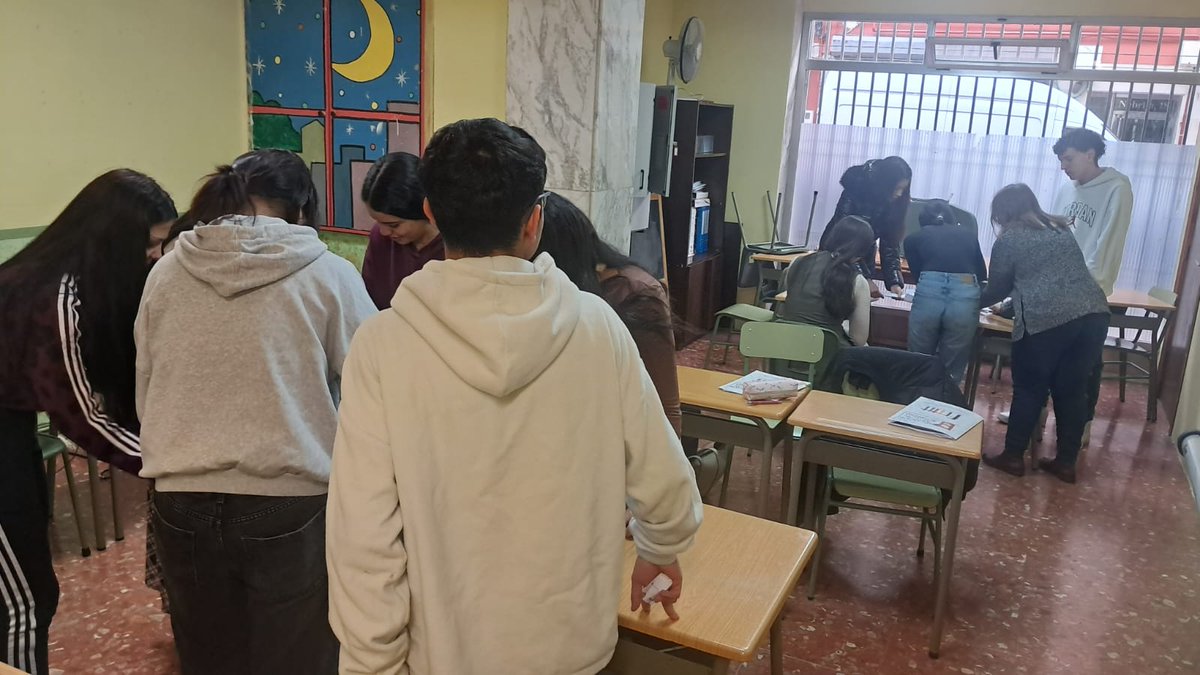 🌟Semana de novedades en #MásEmpleoJoven de <a href="/FundlaCaixa/">Fundación ”la Caixa”</a> :fin del itinerario de Almacén con oportunidades laborales incluidas! Iniciamos búsqueda de empleo con los demás participantes y arrancamos el itinerario de Dinamización de Actividades de Tiempo Libre. ¡Seguimos avanzando!
