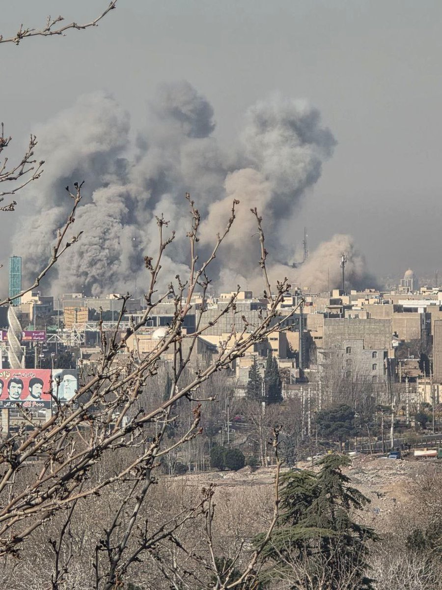 🇮🇱✈️🇮🇷🔥Jewish aviation destroyed the headquarters of the Basaj Titushki in Nurbad.

See the latest updates with  us:<a href="/TTheBattlefield/">The Battlefield</a>