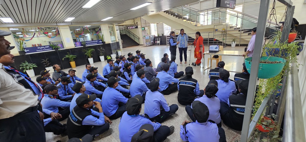 ManjuHamppagol's tweet photo. Sensitization session on extending support to Metro travellers with Disability at Indiranagar Metro Station, Bengaluru. 

@OfficialBMRCL good initiative. 

🙏🙏🙏🙏 https://t.co/LSDfBVgxCE