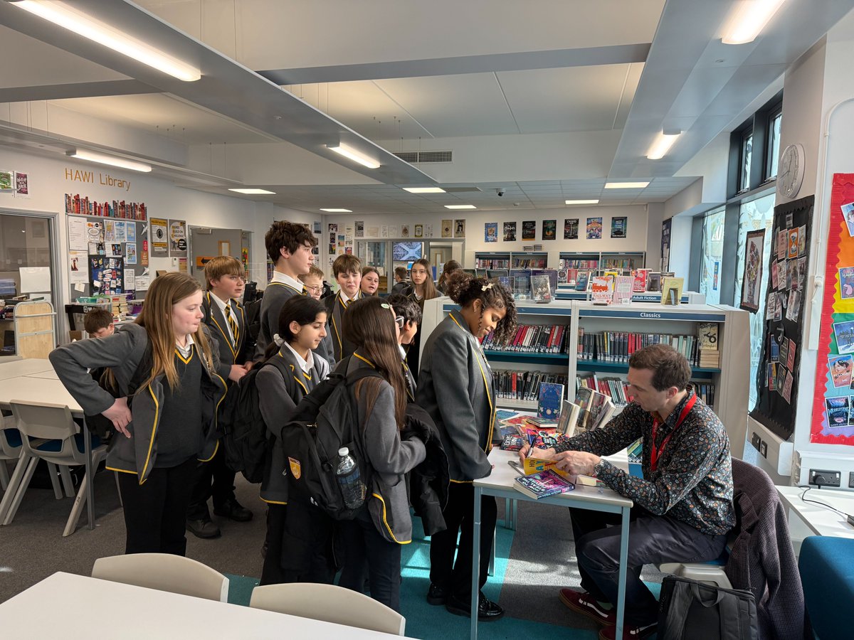 HAWimbledon's tweet photo. We were thrilled to welcome author Christopher Edge yesterday! He gave an engaging talk to Year 7 and 8 classes. The students participated in an interactive escape room, showcasing impressive teamwork and problem-solving skills. It was a memorable day for everyone https://t.co/Y8WlVkZWSI
