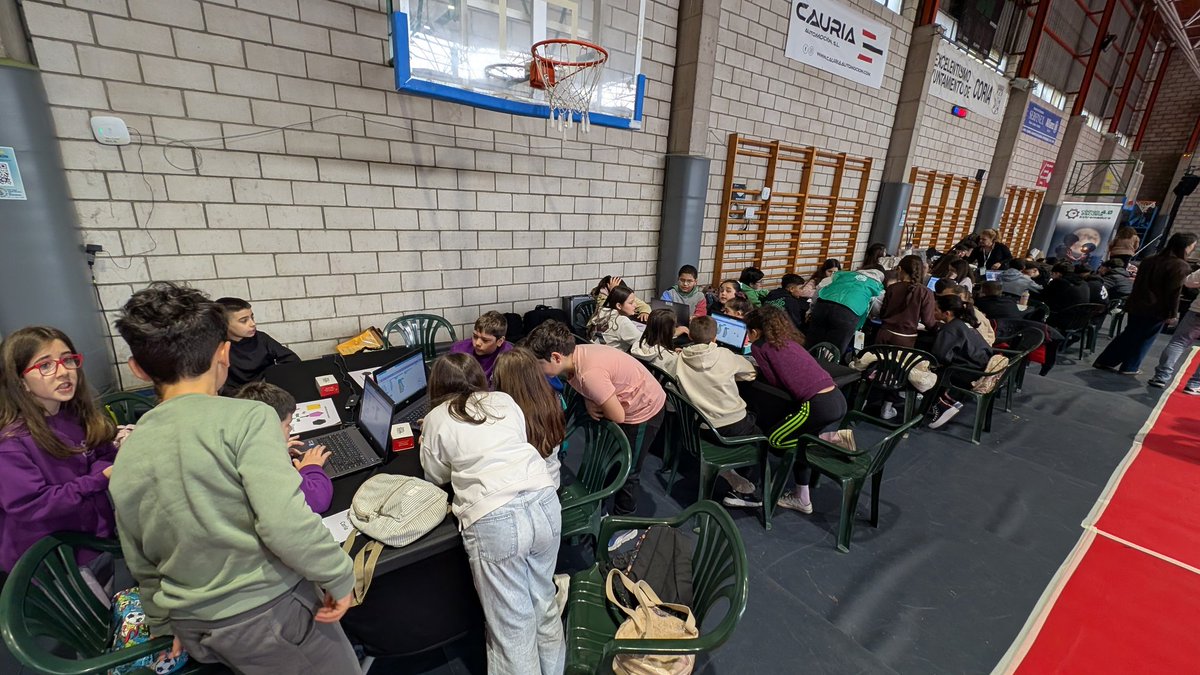 Robo-Reto tweet media