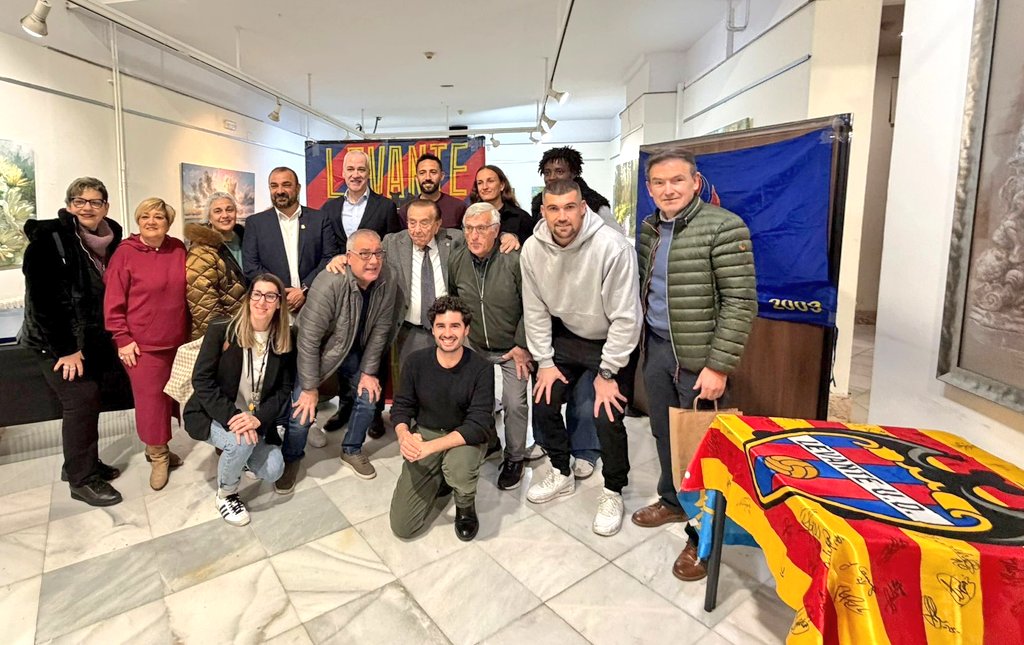 Delegació de Penyes LUD tweet media