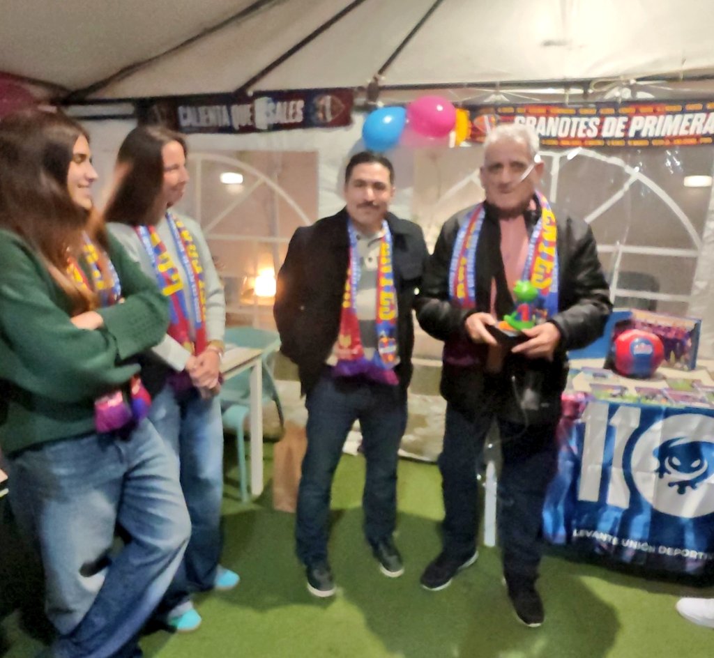 Delegació de Penyes LUD tweet media