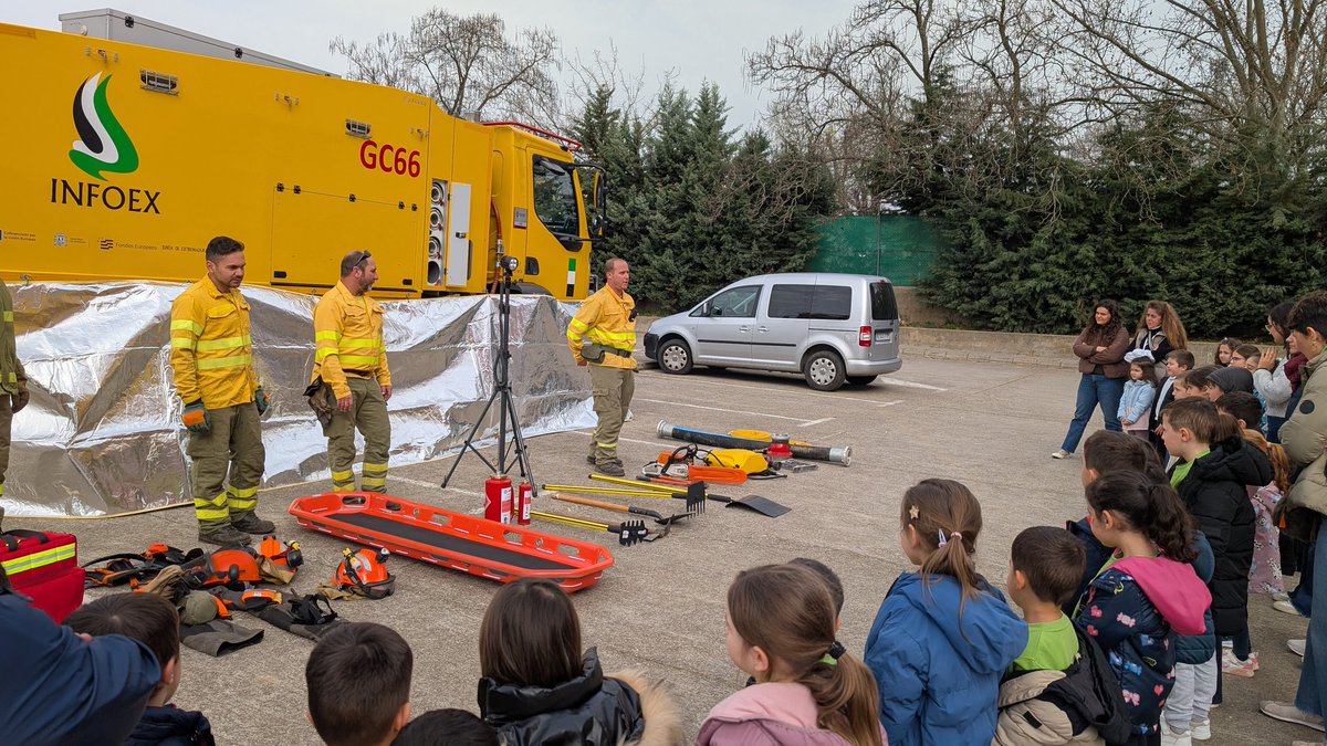 Robo-Reto tweet media