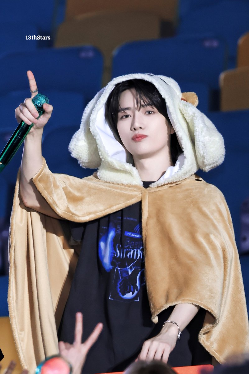 Be my light💫 tweet media