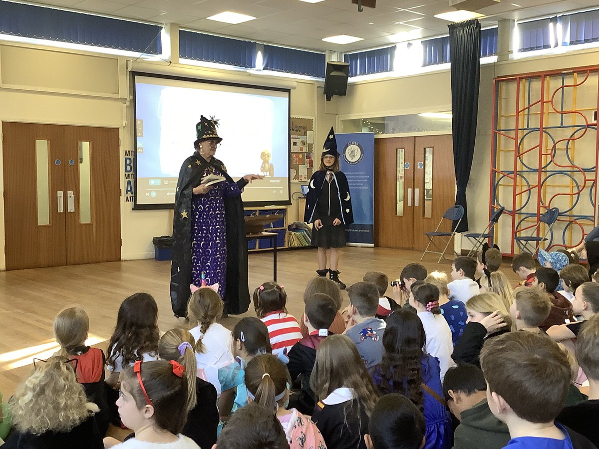 Year 6 tweet media