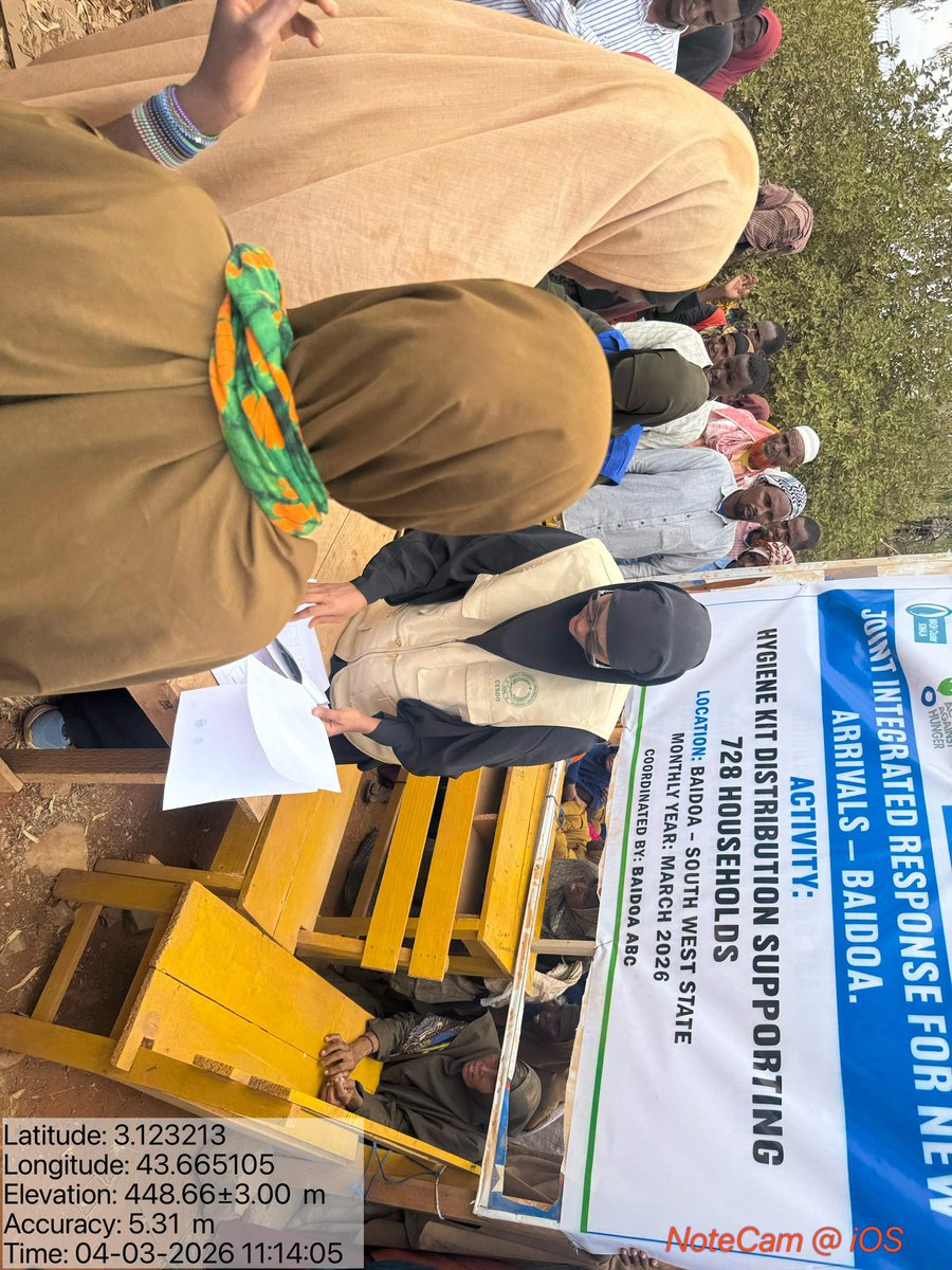 CESDOORG's tweet photo. As displacement rises there is a growing need for joint humanitarian efforts to support affected communities. Coordinated by Baidoa ABC , CESDO joined  SOS , ACF, GREDO, IOM ,SwsMoEW and WASH cluster in a coordinated distribution of hygiene kits and plastic sheets in Baidoa . https://t.co/JZtdJ46Ot8