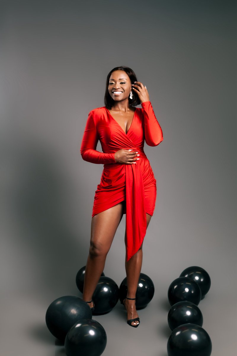 Umshuthi📸 tweet media