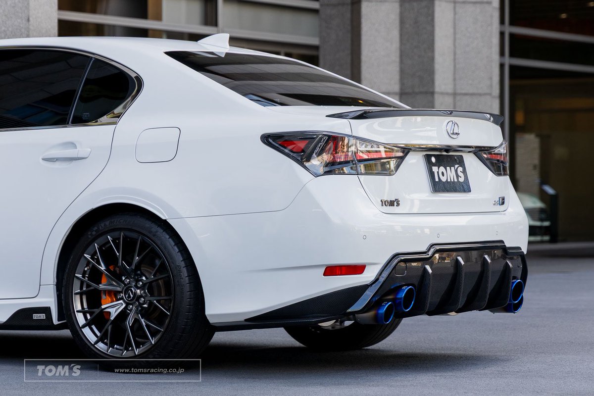 TOM'S TOKYO SHOWROOM ＼大人気ロングセラー／ LEXUS GSF TOM'S Style