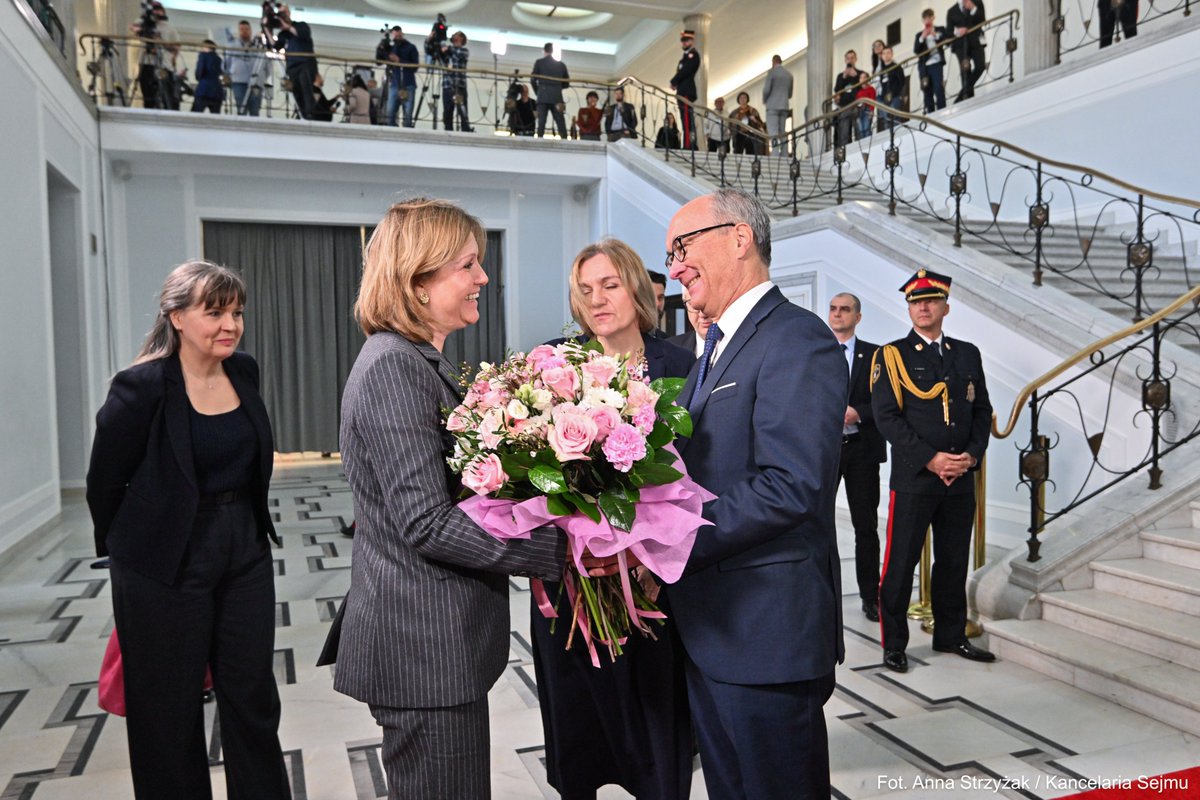 PLParliament tweet media