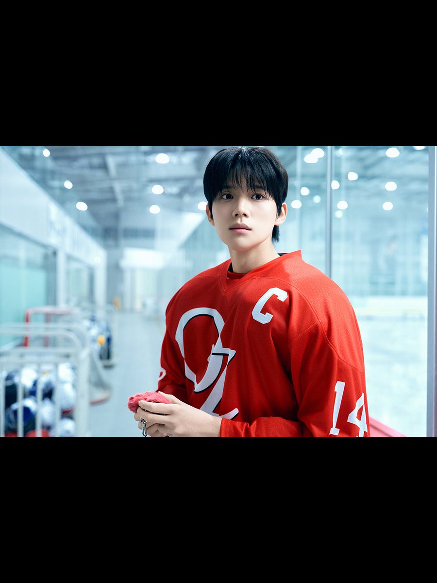 MAINSTREAM tweet media