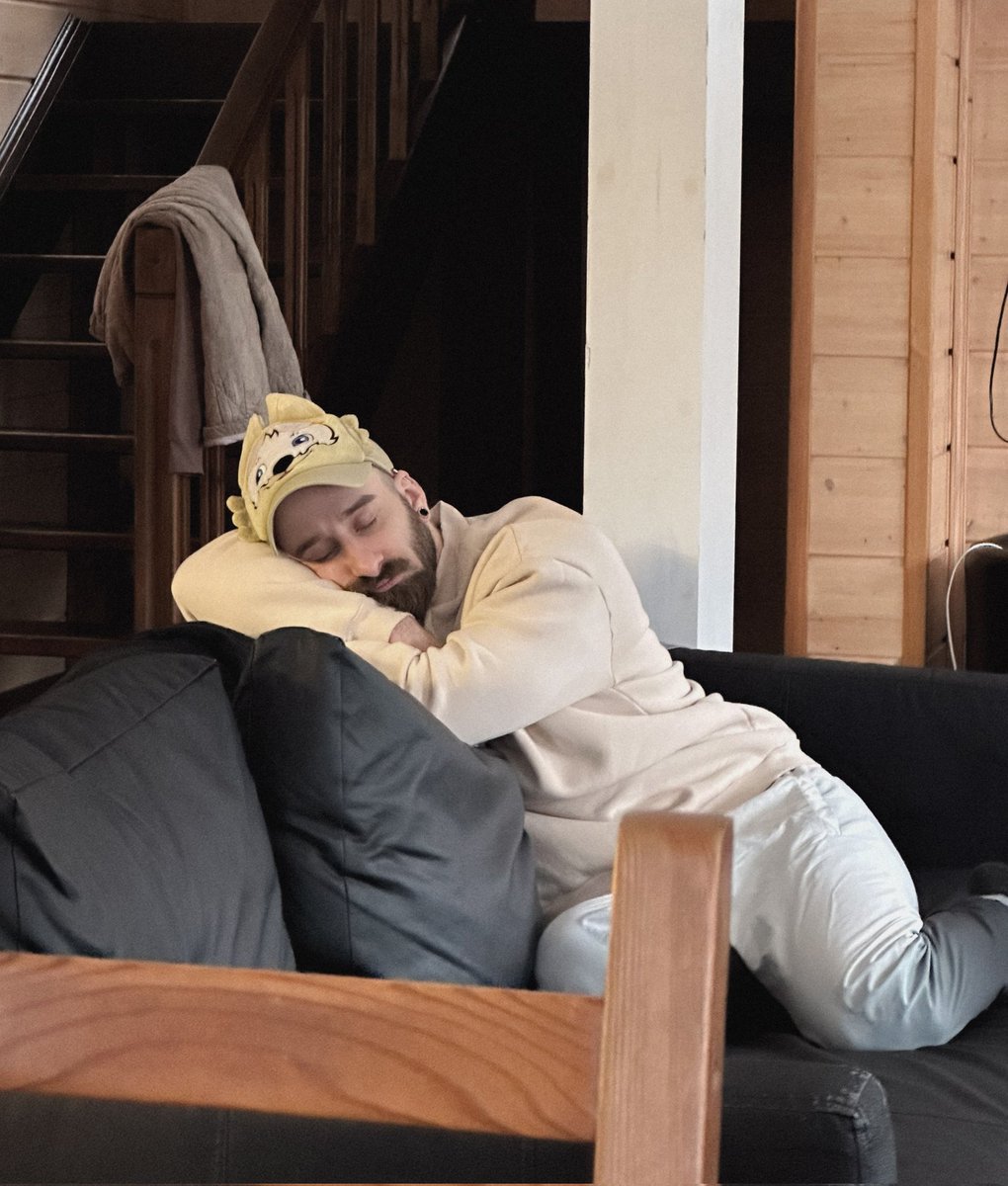 Claud Rainwall tweet media