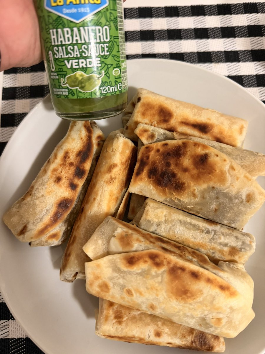 chuleconstante's tweet photo. Ando comiendo bien rico 😋😍🇲🇽 https://t.co/qghovjAjwr