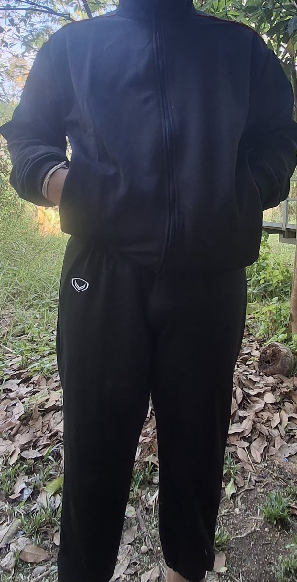 ชอบกางเกงวอร์ม tweet media