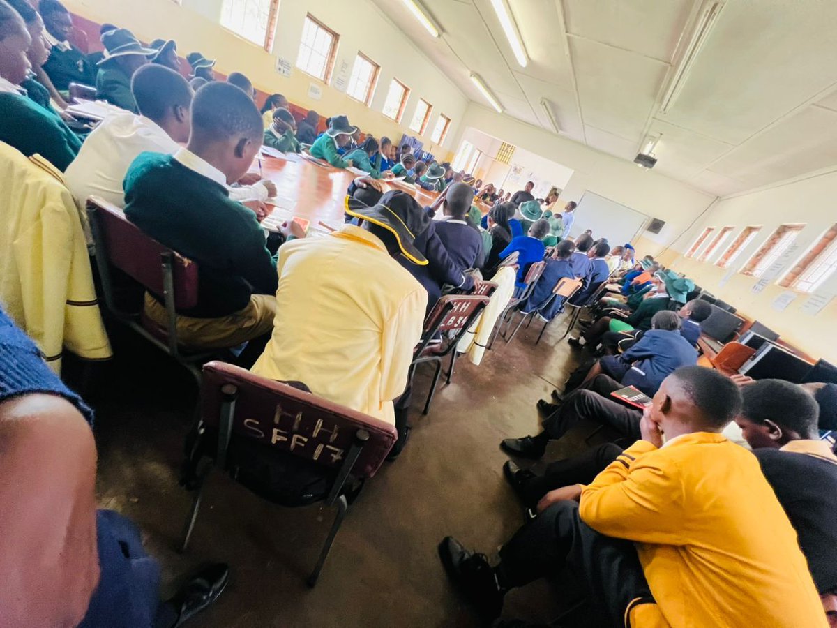 gsitrust's tweet photo. Over 100 youths in attendance: what an inspiring convening at Hartcliffe High led by our Youth Leaders! A powerful way to kick off 2026, showcasing how young people are increasingly driving nutrition dialogues and advocacy. Their passion is shaping healthier futures! https://t.co/bcIByD6hR0